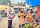 Polsek Harau Bersama Forkopimda Bagikan Masker di Pasar Sarilamak, Imbau Masyarakat Jaga Kesehatan Pernapasan